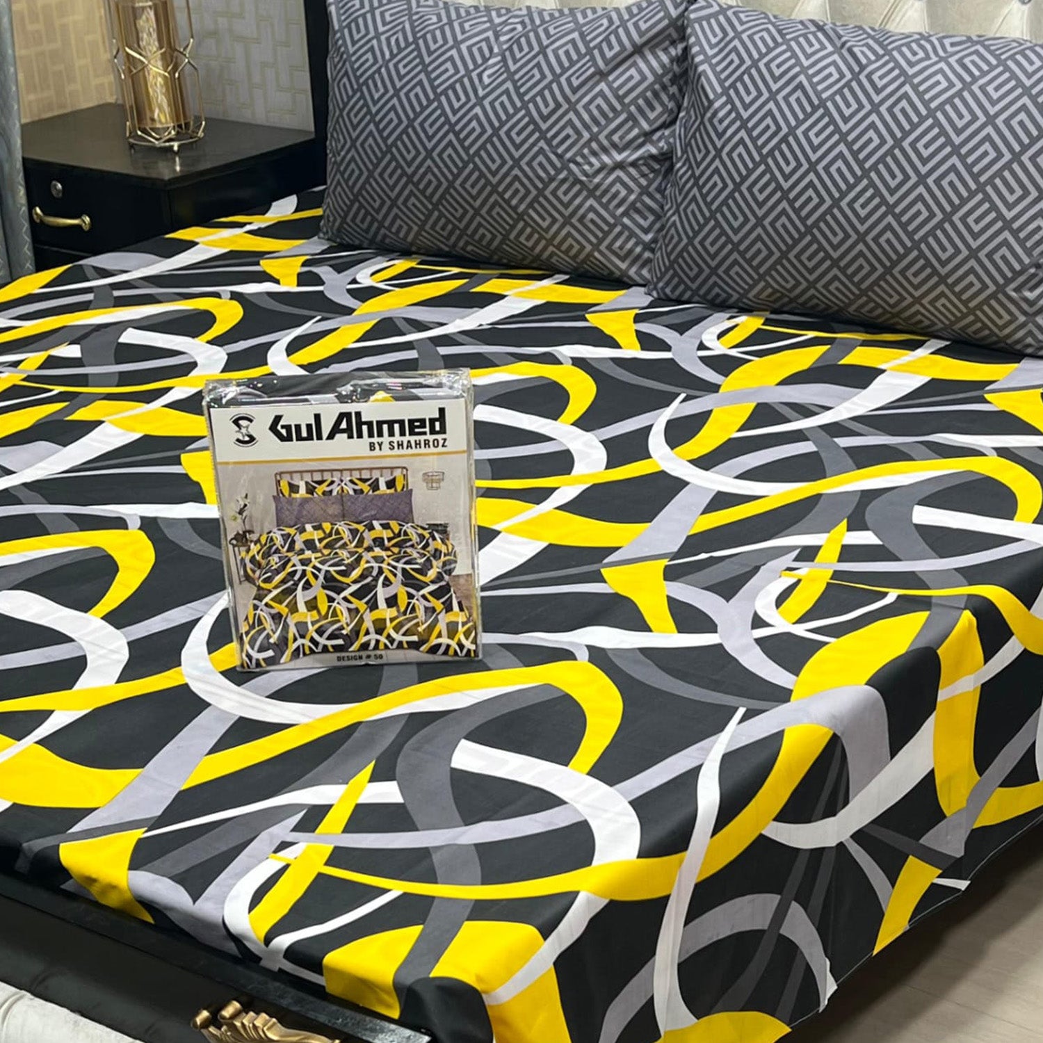 3-Piece Full Printed Cotton Mix Bedsheet - King